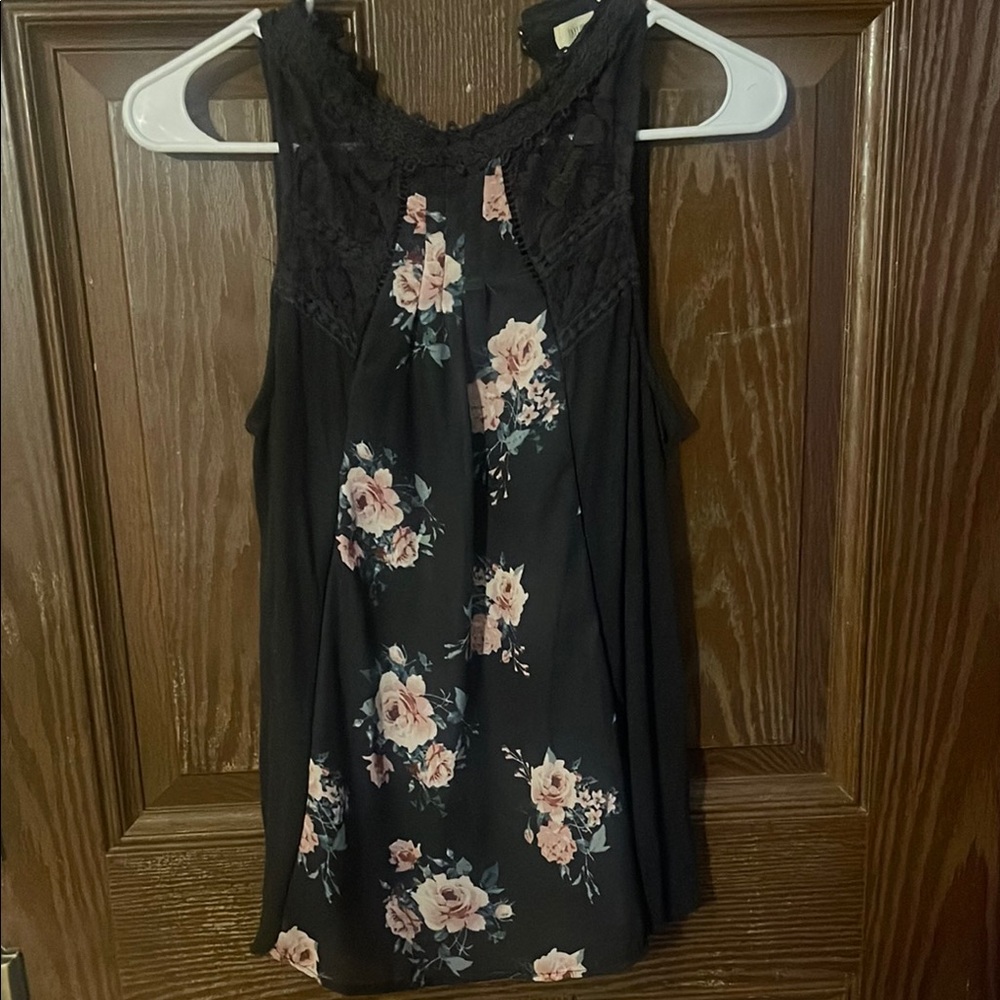 Floral Lace Black Top